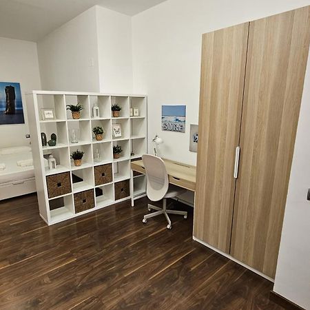 Brand New Apart Mlg City Center! 马拉加 外观 照片